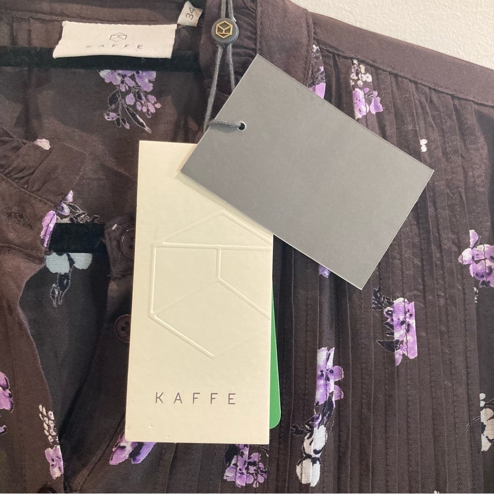 KAFFE Sz 34 Kajava Ruffle Neckline Hem Buttons Ditzy Floral Tunic Dress NEW - Picture 3 of 16